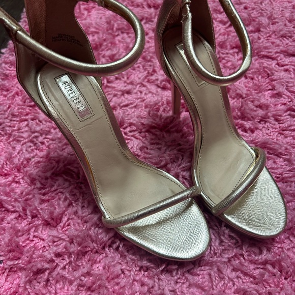 Lmk - Picture 3 of 7